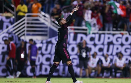 Mexico forward Rogelio Funes Mori celebrates after scoring his second goal in the second half of Mexico's 3-0 victory over Guatemala in the CONCACAF Gold Cup