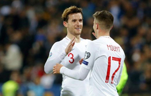 Chelsea duo Mason Mount (right) and Ben Chilwell (left), who is set to miss the World Cup in Qatar.