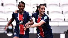Paris Saint-Germain's Grace Geyoro celebrates her effort