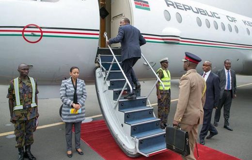 President Uhuru Kenyatta boarding a plane. (Hivisasa)