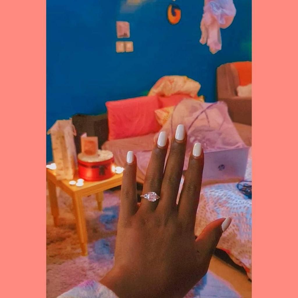 Comedienne Anne Kansiime proposed to by her Baby Daddy & It’s a Yes