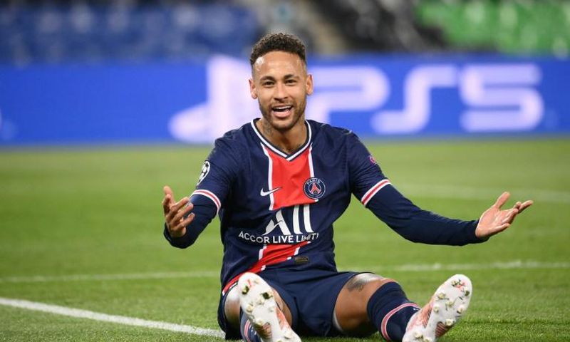Neymar's current contract expires in 2022 but PSG are hoping he will agree to extend his stay in the French capital