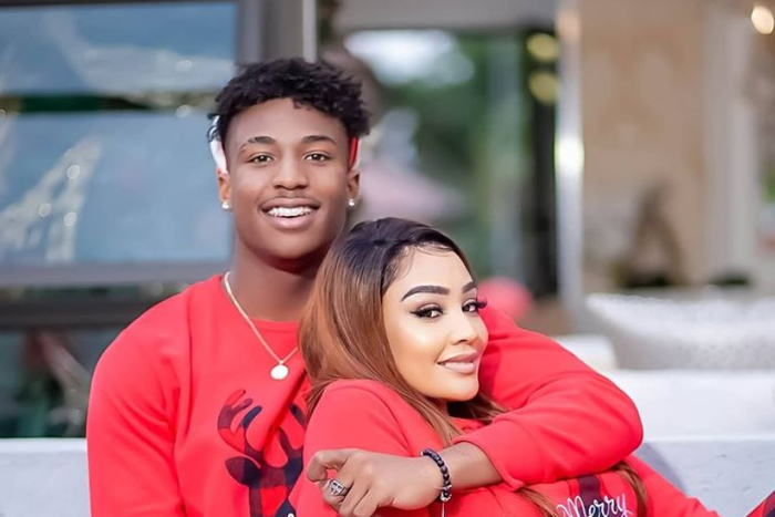 Zari Hassan treats fans to stunning holiday photos with her children [Photos]