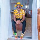 Bahati’s response after female fan accused him of only using light skin vixens in music videos