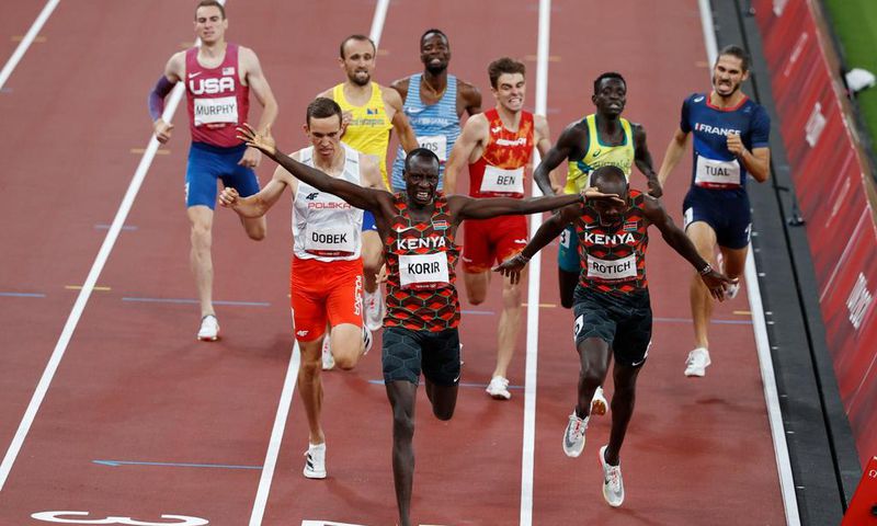 Emmanuel Kipkurui Korir celebrates winning the gold medal as he crosses the finish line in the Men's 800m Final