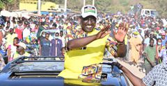 Deputy President William Ruto during a tour of Makueni County