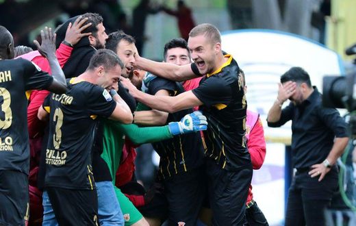 Alberto Brignoli became a hero for Benevento