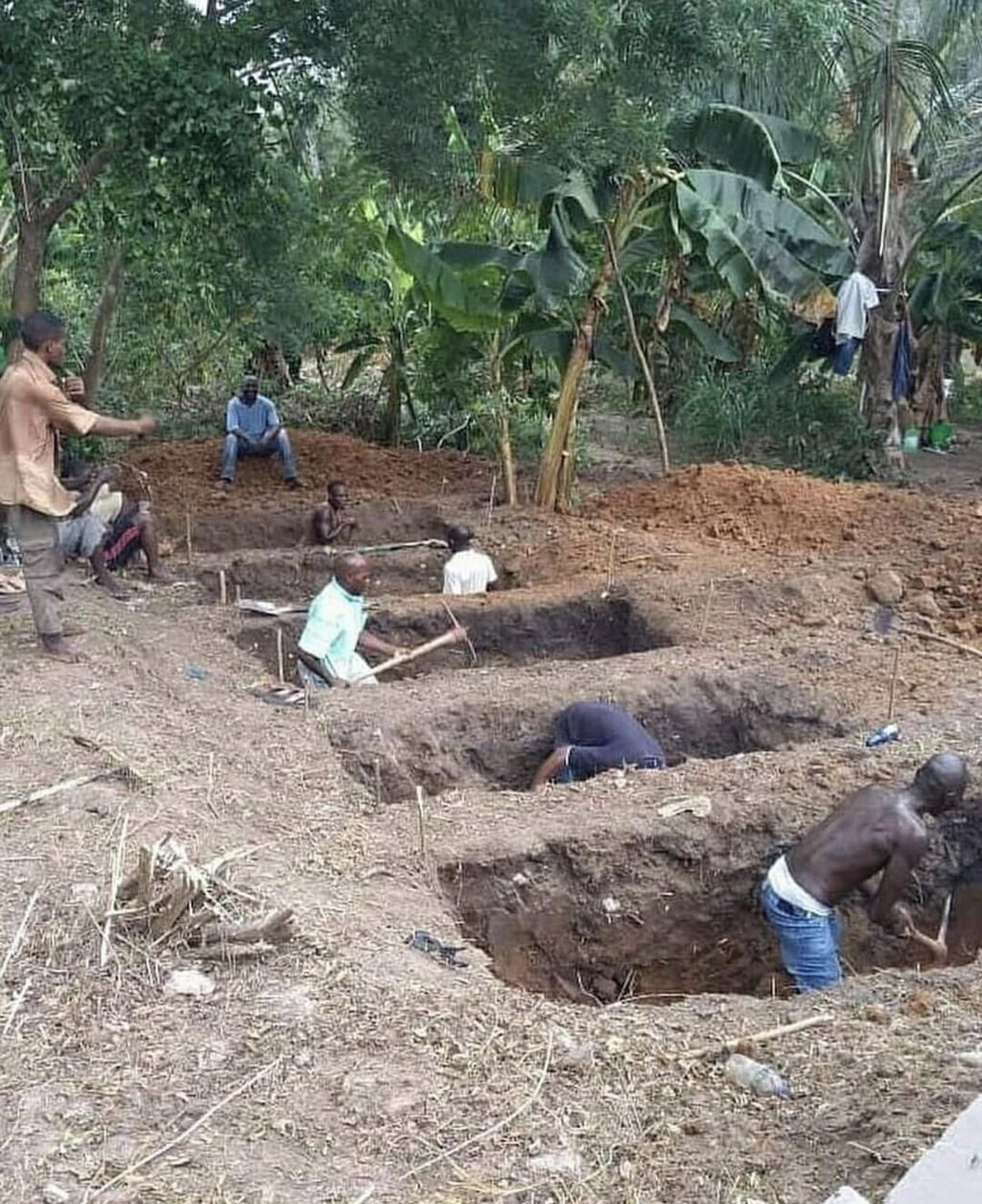 5 Family members who died at Magufuli’s requiem mass in Uhuru Stadium buried (Photos)