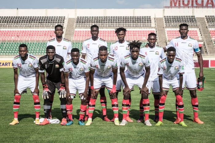 Kenya's players pose aheas of the FIFA World Cup 2022 qualifier football match between Kenya and Mali at Nyayo national stadium in Nairobi on October 10, 2021.  (Photo by YASUYOSHI CHIBA/AFP via Getty Images)