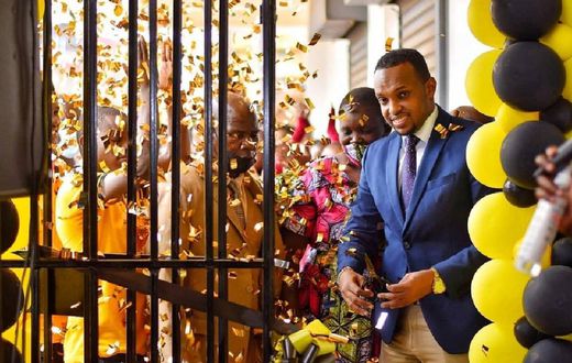 Photos from the launch of Comedian Crazy Kenner's Restaurant
