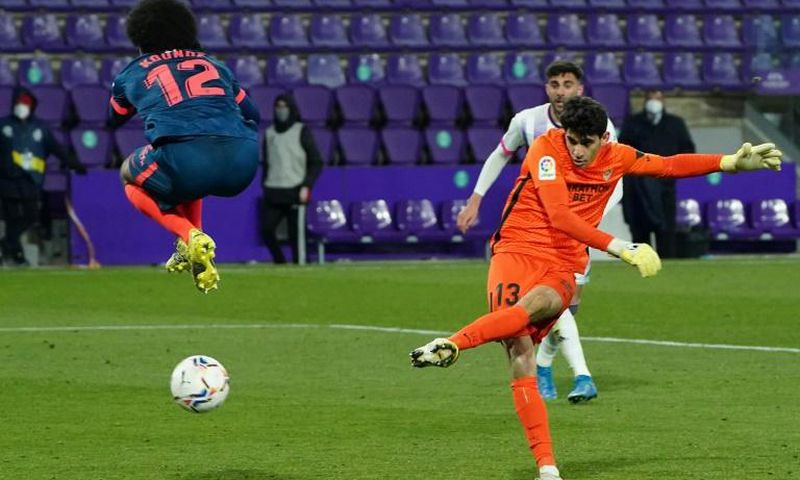 Sevilla goalkeeper Yassine 'Bono' Bounou (R) snatches a stoppage-time La Liga equaliser at Real Valladolid.