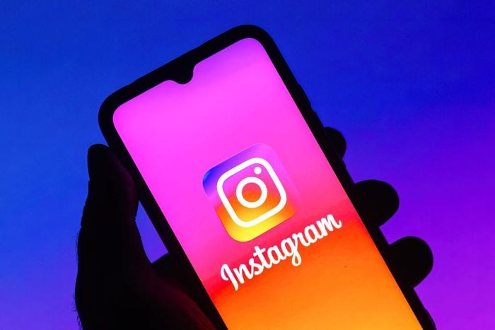 Instagram testing a new feature that will warn you before an outage