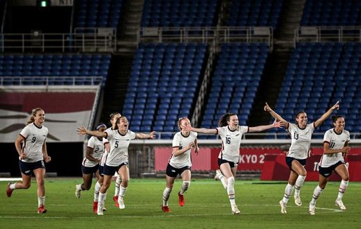 United States players celebrate after beating the Dutch on penalties