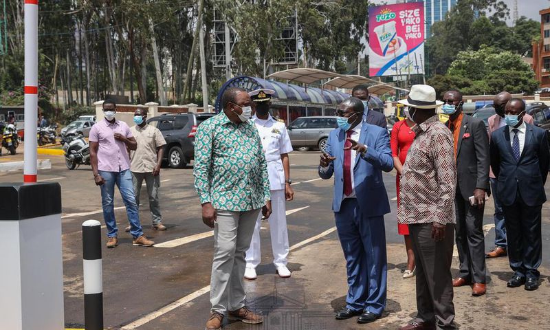 Uhuru, Raila make impromptu visit of the Green Park Bus Terminus