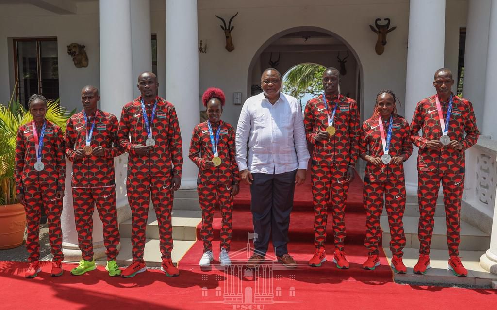 President Uhuru Kenyatta on Monday August 16, received representatives of the triumphant Kenyan contingent to the 2020 Tokyo Olympics at State House