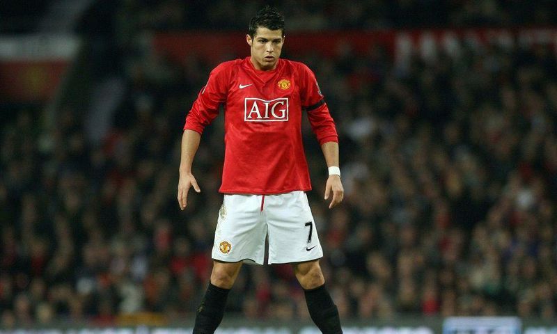 Manchester United announced a deal to re-sign Cristiano Ronaldo on Friday