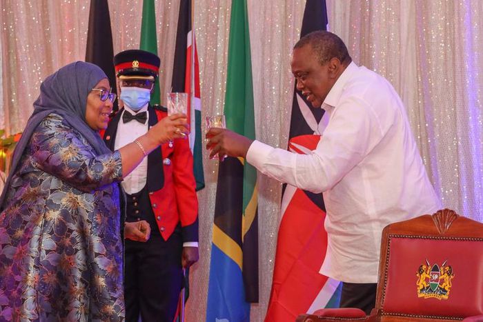 President Uhuru Kenyatta with Tanzanian President Samia Suluhu