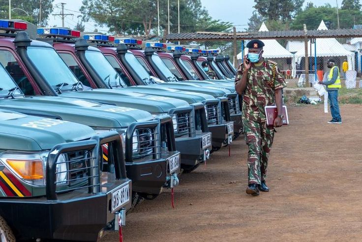 Toyota Kenya has announced the start of the hand over of 592 Toyota Land Cruisers LC76 and LC 79 models to the National Police Service.