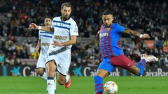 Memphis Depay scored Barcelona's opening goal against Alaves on Saturday.