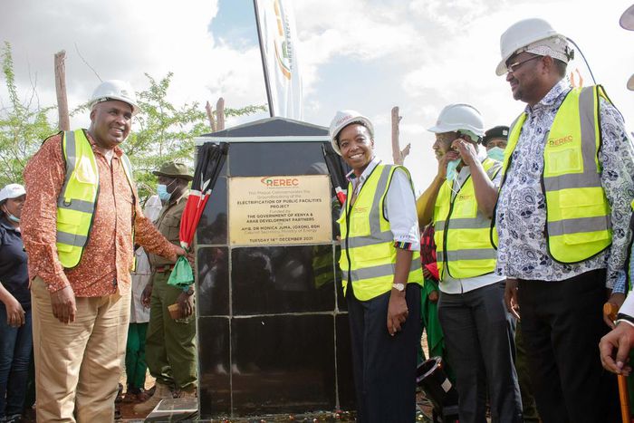 Energy CS Monica Juma and REREC Chair Prof. Simon Gicharu presiding over the launch the Electrification of Public Facilities Project (EPFP) on December 14, 2021