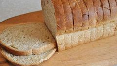 Here are the reasons why you should reduce your bread consumption. [tmichealsblog]