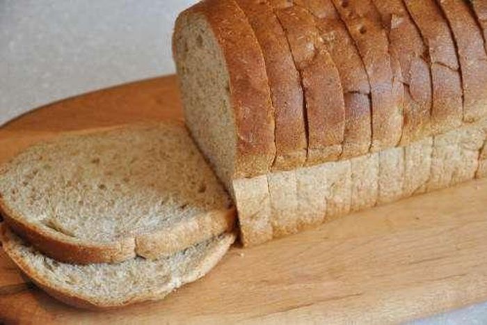 Here are the reasons why you should reduce your bread consumption. [tmichealsblog]