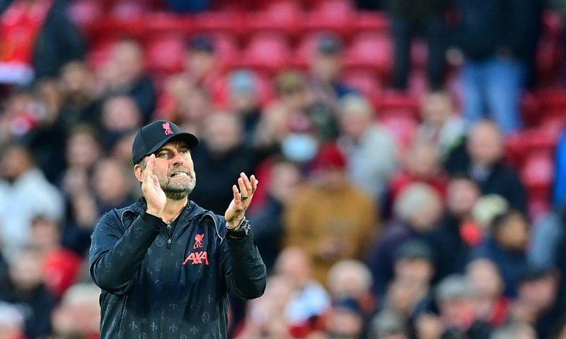 Liverpool manager Jurgen Klopp has criticised those refusing to get vaccinated against coronavirus