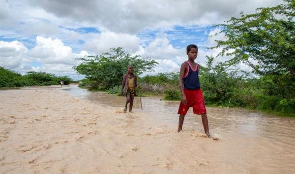 Children in Somalia at 'extremely high risk' of the impacts of the ...