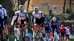 Team Qhubeka ASSOS