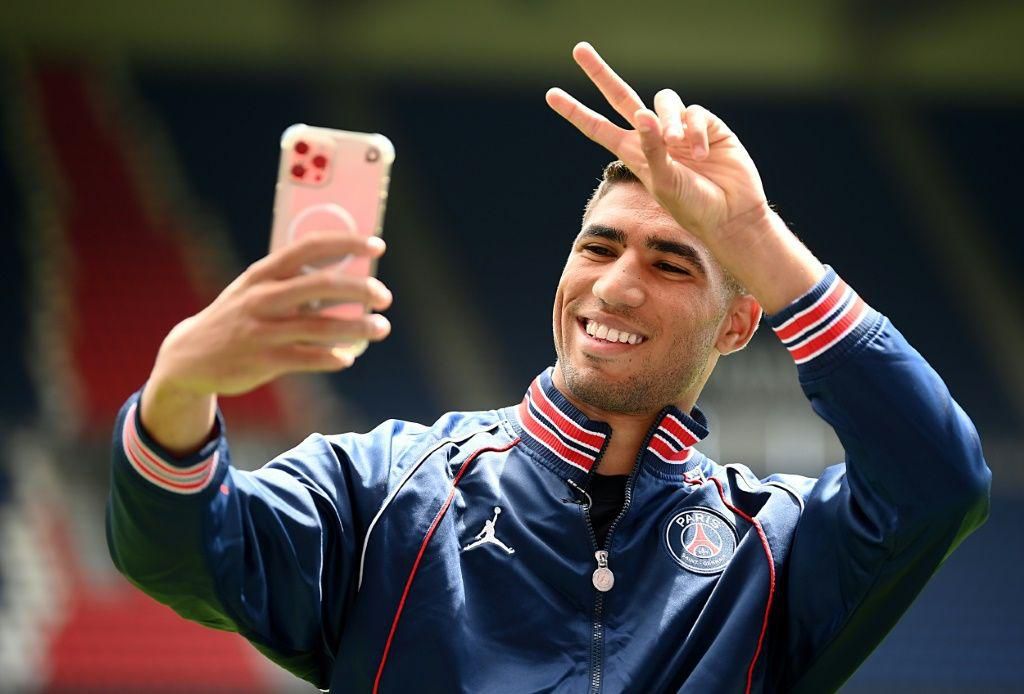 Achraf Hakimi is one of the big-name signings made by PSG as they look to wrestle back the Ligue 1 title from Lille and go all the way in Europe
