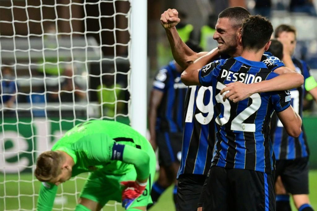 Matteo Pessina (R) scored his first Champions League goal as Atalanta beat Young Boys