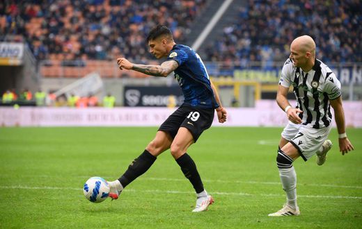 Inter Milan's Argentine forward Joaquin Correa scoring against Udinese