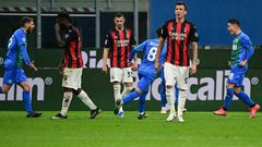 Raspadori (R) struck twice to lift Sassuolo past AC Milan