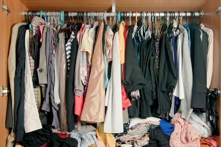 How to keep your clothes smelling fresh (Insider)