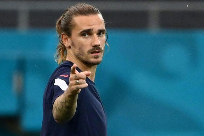 France and Barcelona forward Antoine Griezman has seen his agreement with Japan's Konami scrapped in the aftermath of a video showing him and teammate Ousmane Dembele appearing to mock staff at a hotel on a Japan tour