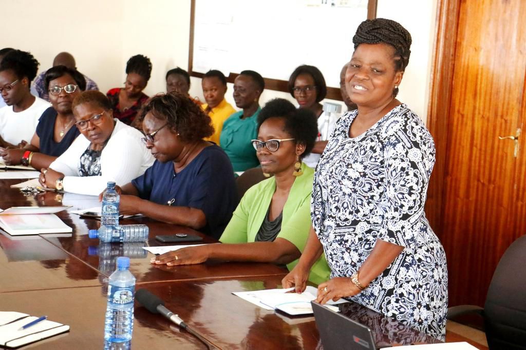 Nazi Kivutha in a meeting of the County First Ladies Association