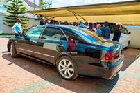 Diamond Platnumz gifts his Employee George Ambangile with Brand New Car (Photos)