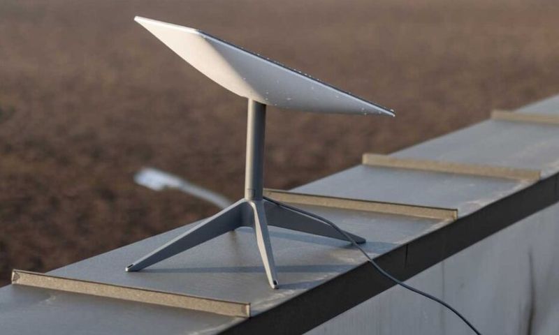 A starlink dish