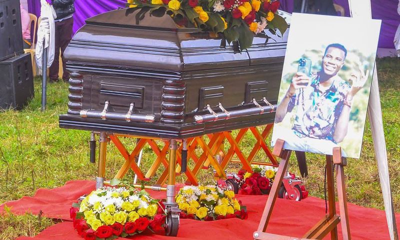 KK casket during  his funeral