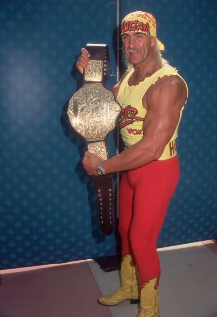 Hulk Hogan displaying the WCW championship belt
