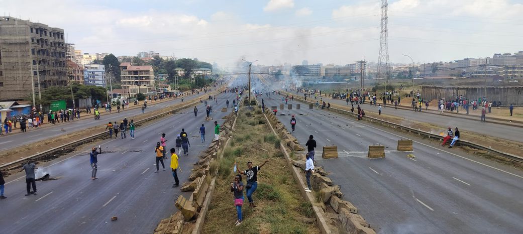 Scenes at Roysambu along Thika Road