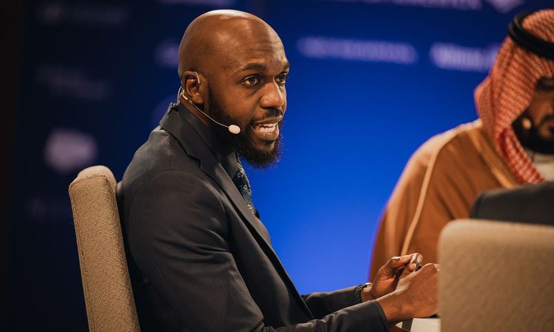 Larry Madowo