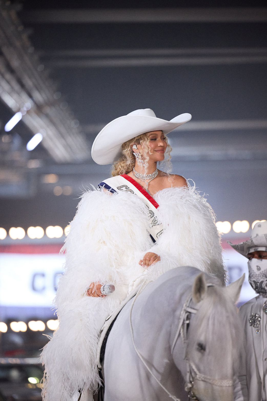 Beyoncé makes an entrance at the NFL Christmas Gameday Half Time show