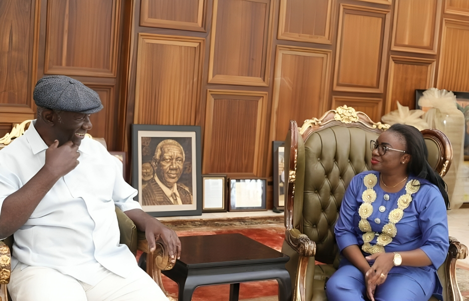Nominated senator Gloria Orwoba and former Ghanaian President John Kufuo