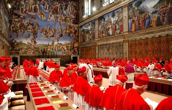 Vatican elects new Pope as white smoke appears