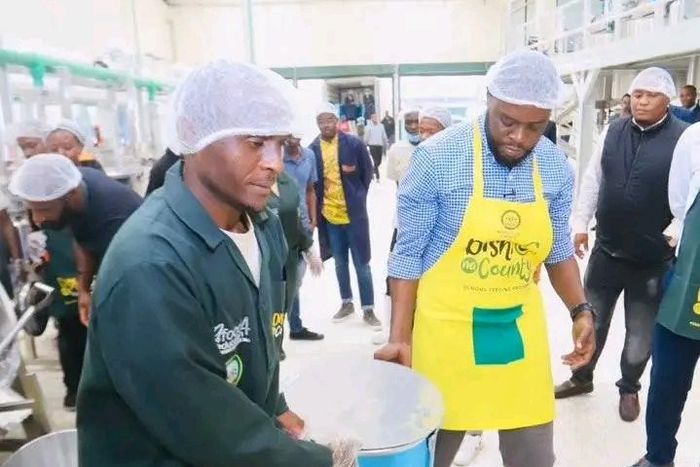 Nairobi Governor Johnson Sakaja taking part in meal preps for the Dishi na County Programme