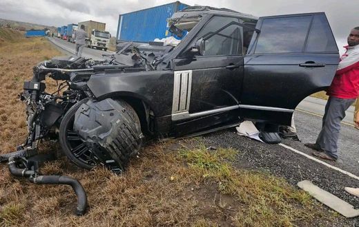 The road accident that involved a new Range Rover in Maji ya Chumvi area Mariakani