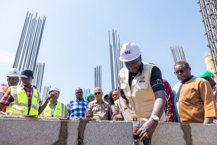President William Ruto at the Lumumba Estate Affordable Housing Project in Kisumu Central, Kisumu County.