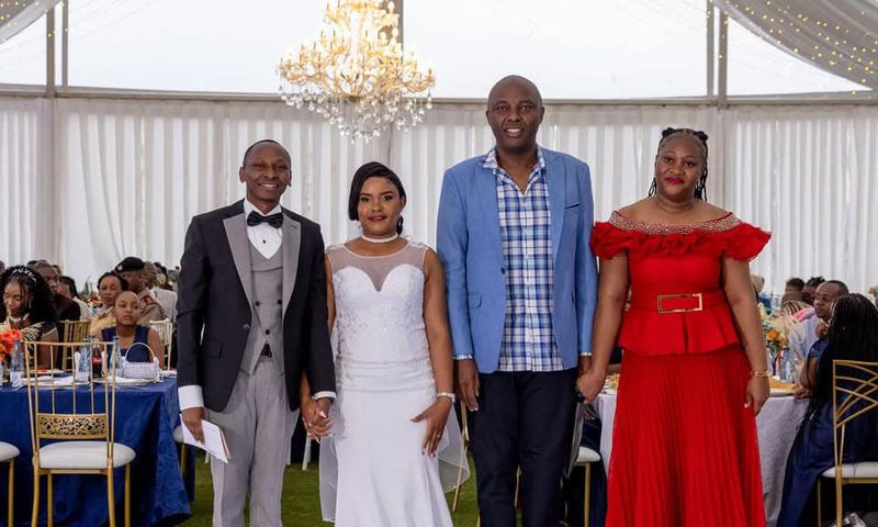 Murang’a Governor Irungu Kang'ata has come under fire for his casual attire at the wedding of his deputy, Stephen Munania.