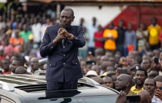 File image of President William Ruto addressing a crowd